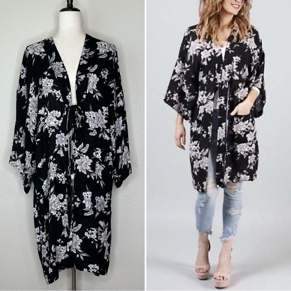 Spiritual Gangster Black White Floral Kimono